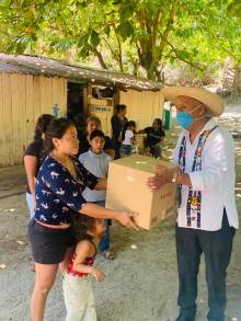 Lleva SEE apoyos alimenticios y didácticos a albergues escolares, rurales e indígenas de la sierra-costa de Michoacán